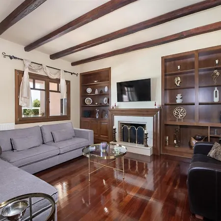 Hilltop Oasis Sea View Daire *