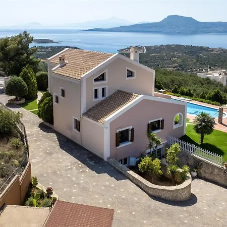 Daire Hilltop Oasis Sea View