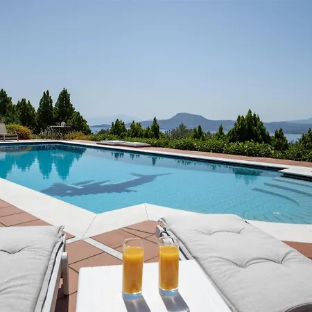 Hilltop Oasis Sea View